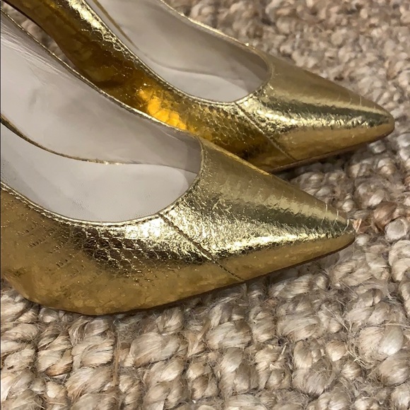 Michael Kors GOLD snake embossed heels - Picture 6 of 7